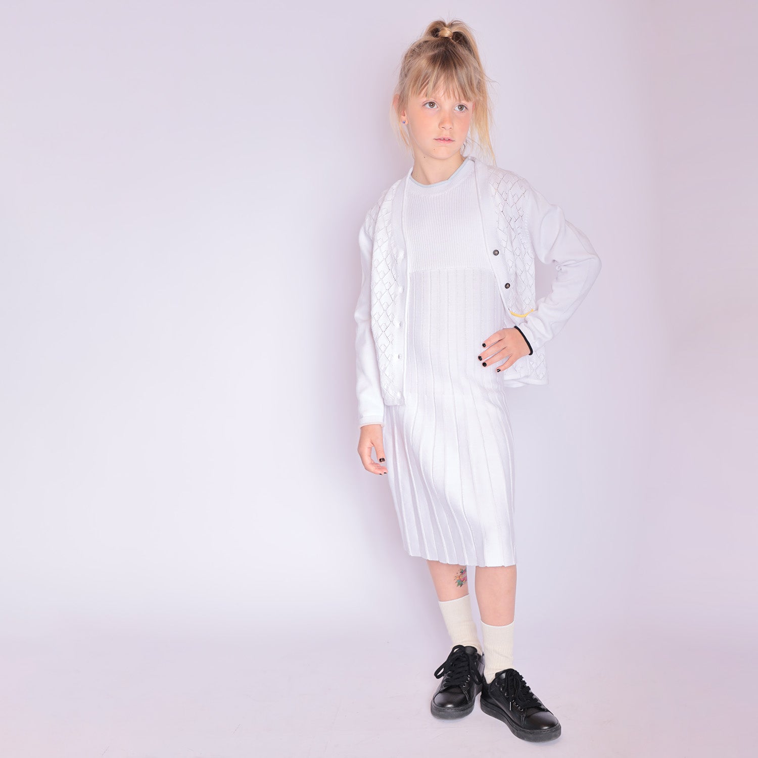 Girls White Cardigan – view 2 – Infantium Victoria