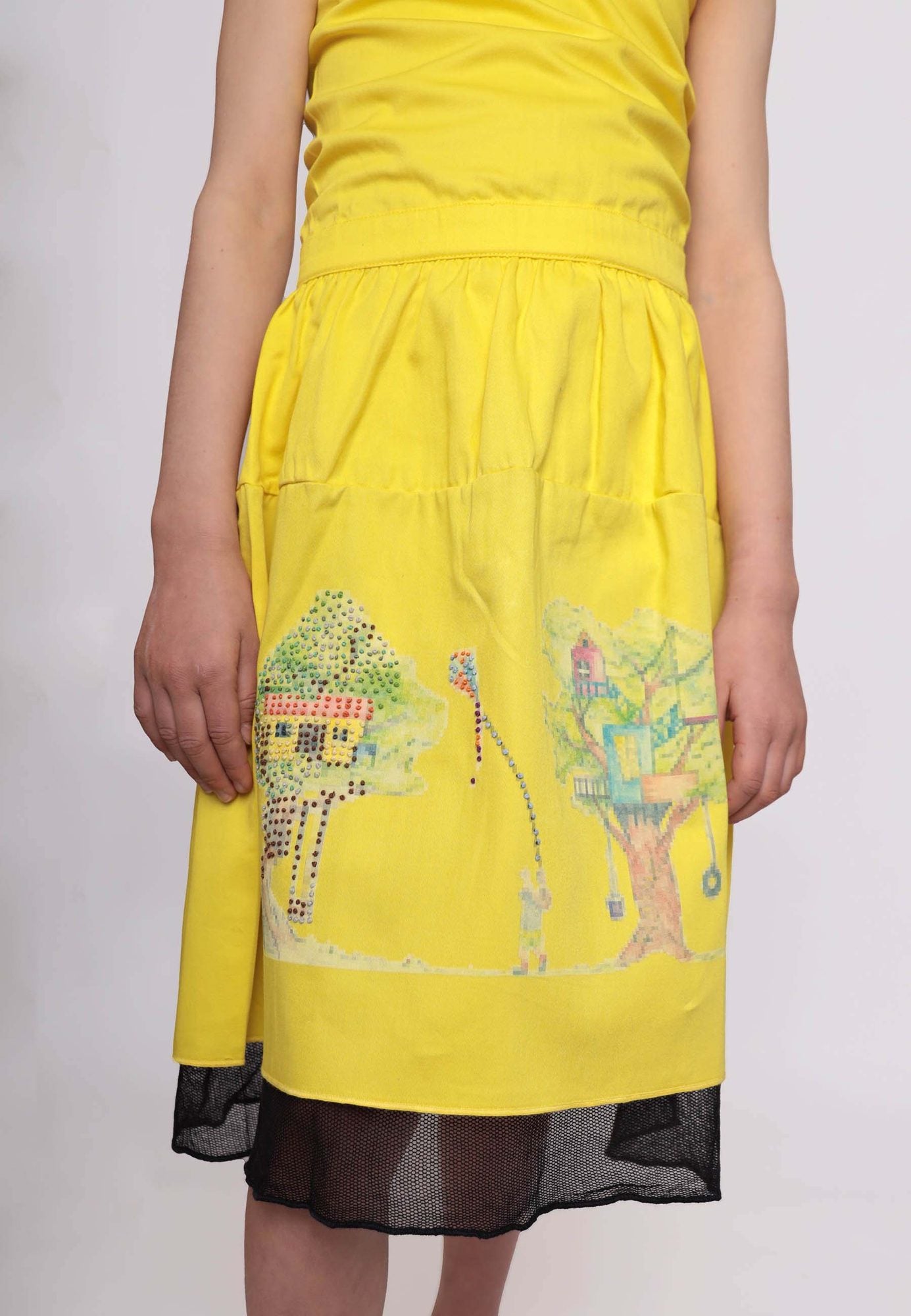 Yellow Embroidered Dress for Girls – view 9 – Infantium Victoria