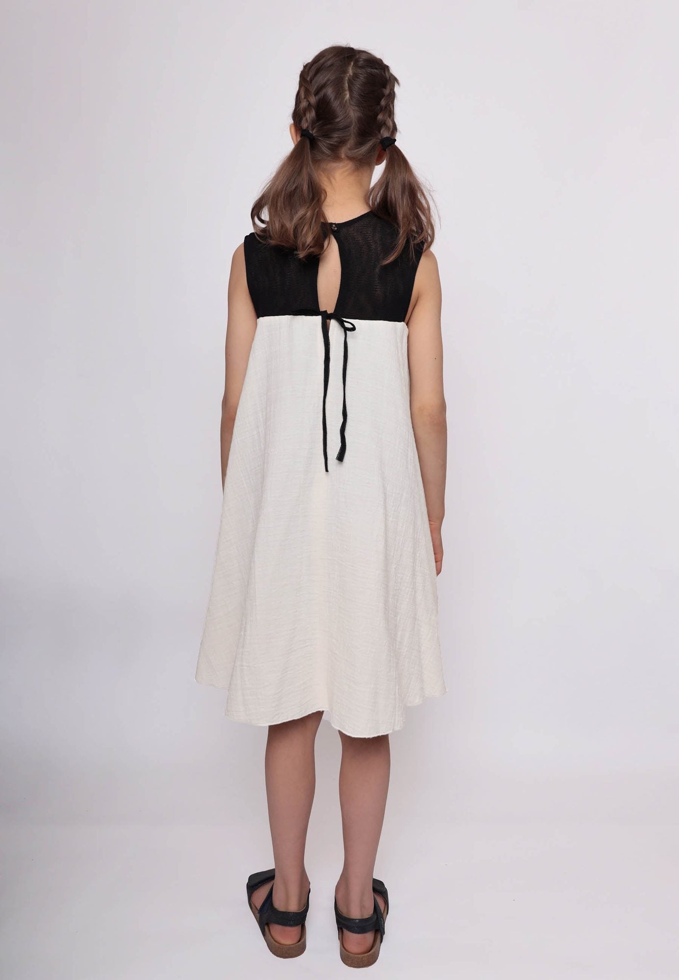 White Baby Doll Dress for Girls – view 7 – Infantium Victoria