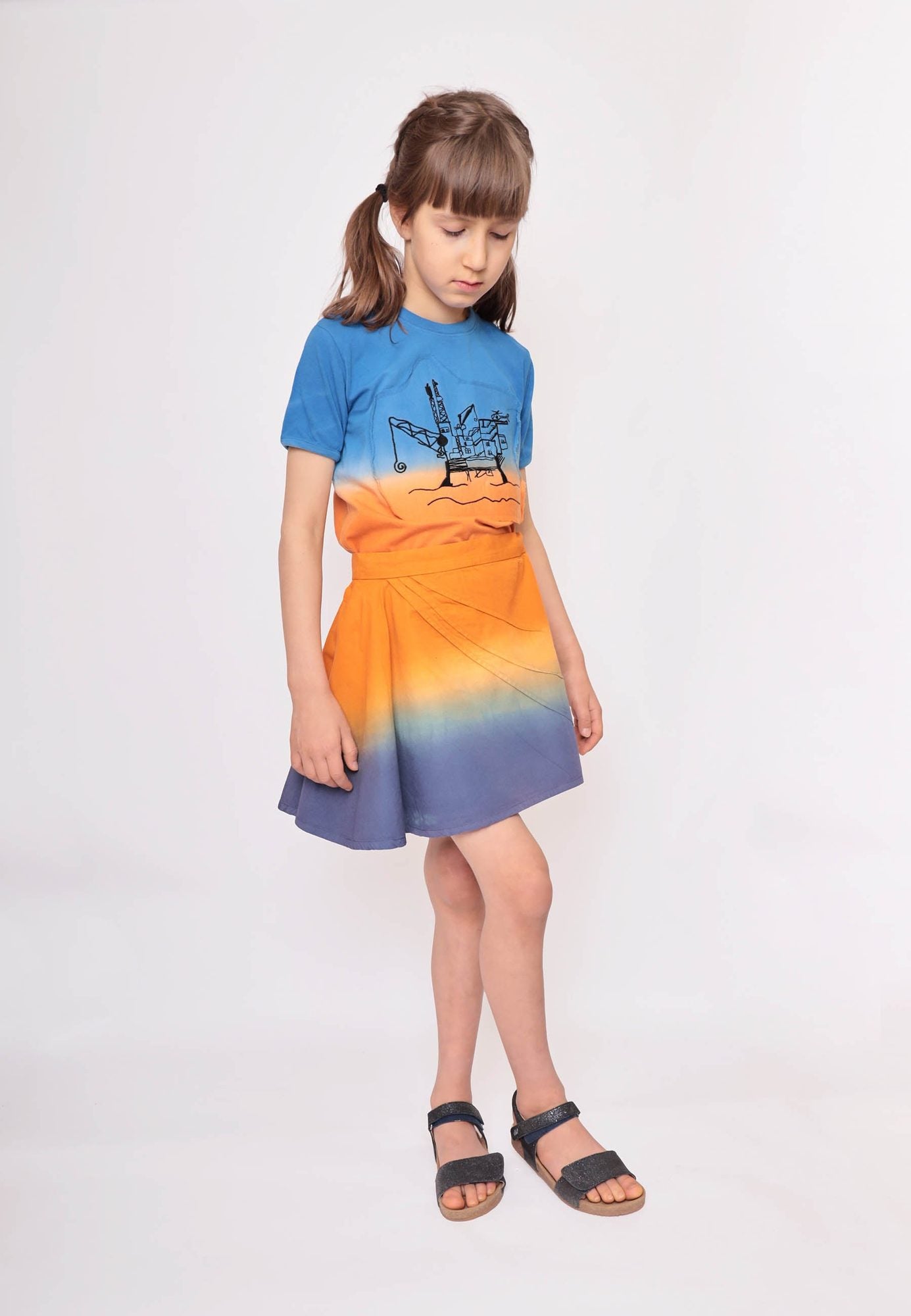 Dip Dye Kids T-Shirt with Appliqué – view 6 – Infantium Victoria