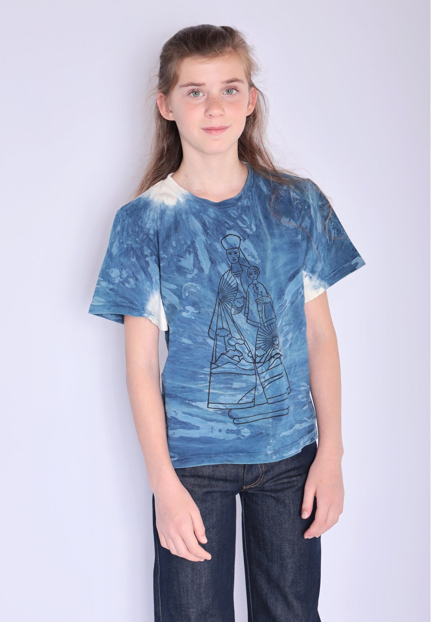 Artisanal Girls and Boys T-Shirt naturally dyed Indigo with Hand Print – view 2 – Infantium Victoria