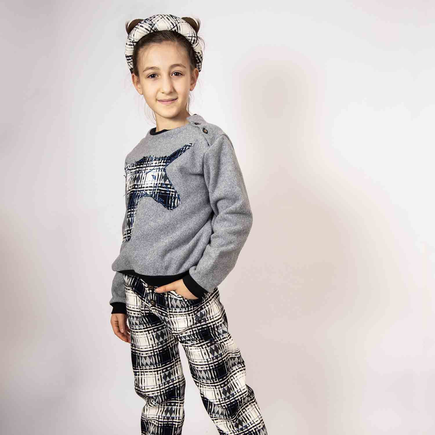 Kids Pants in Black & White Tartan – view 2 – Infantium Victoria