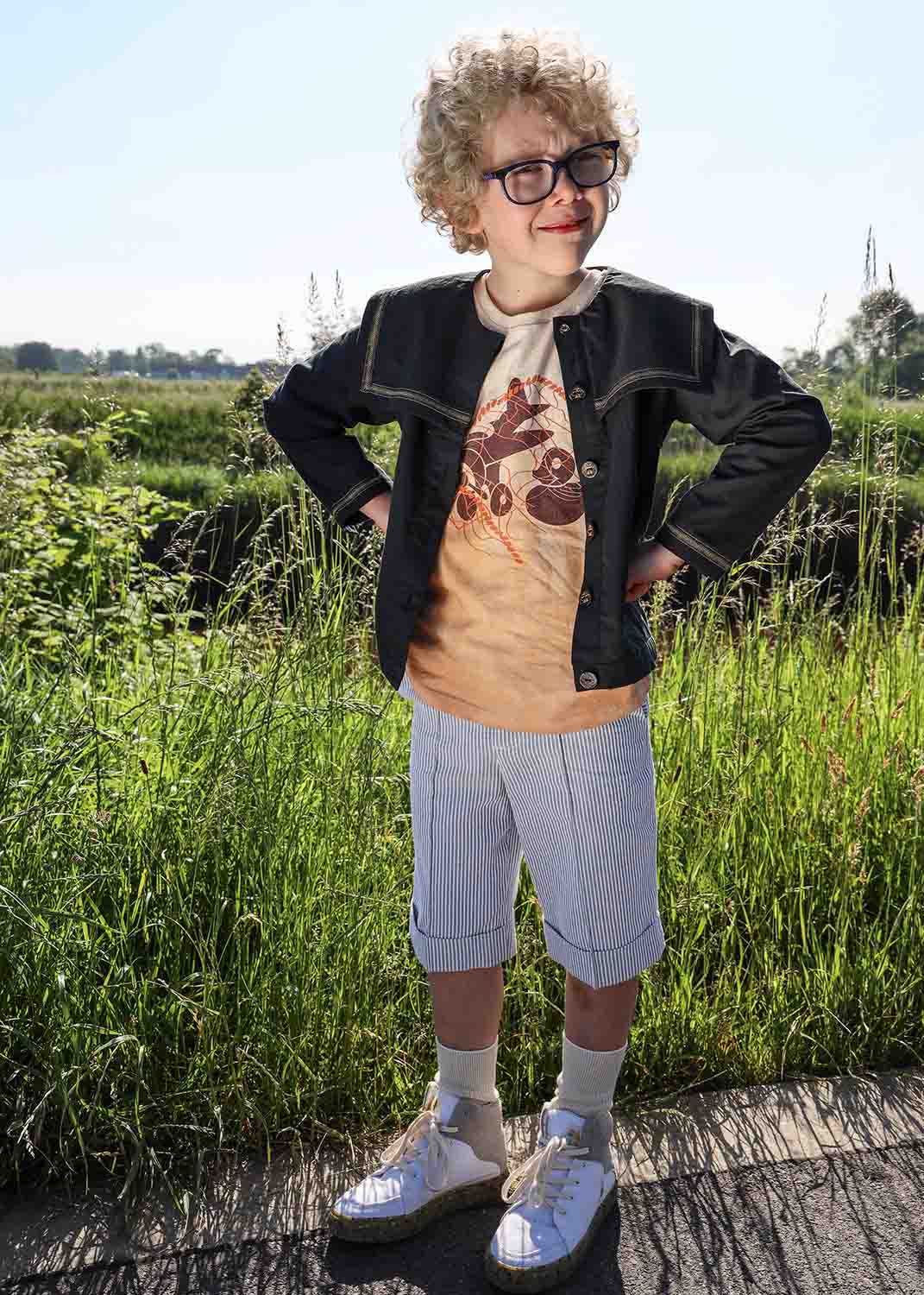 Kids' Grey and white Short Pants with Stripes – view 2 – Infantium Victoria
