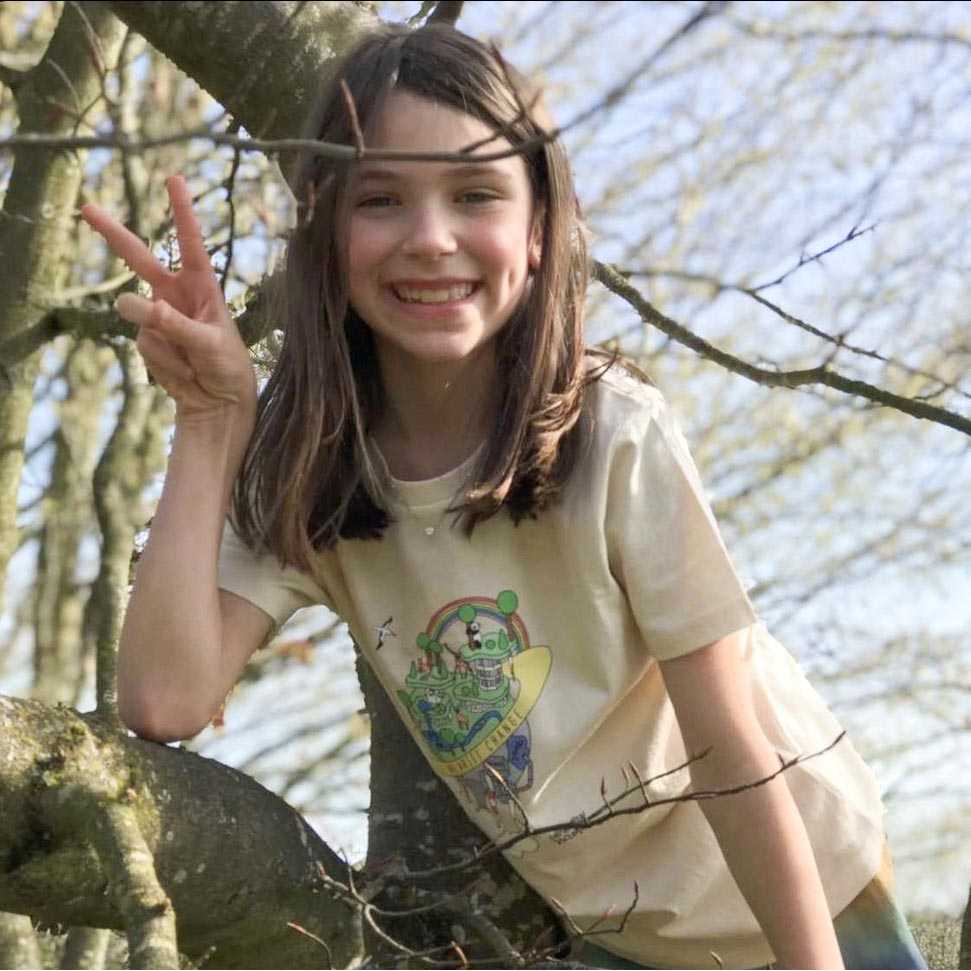 Earth Day T-Shirt - First Edition – view 4 – Infantium Victoria
