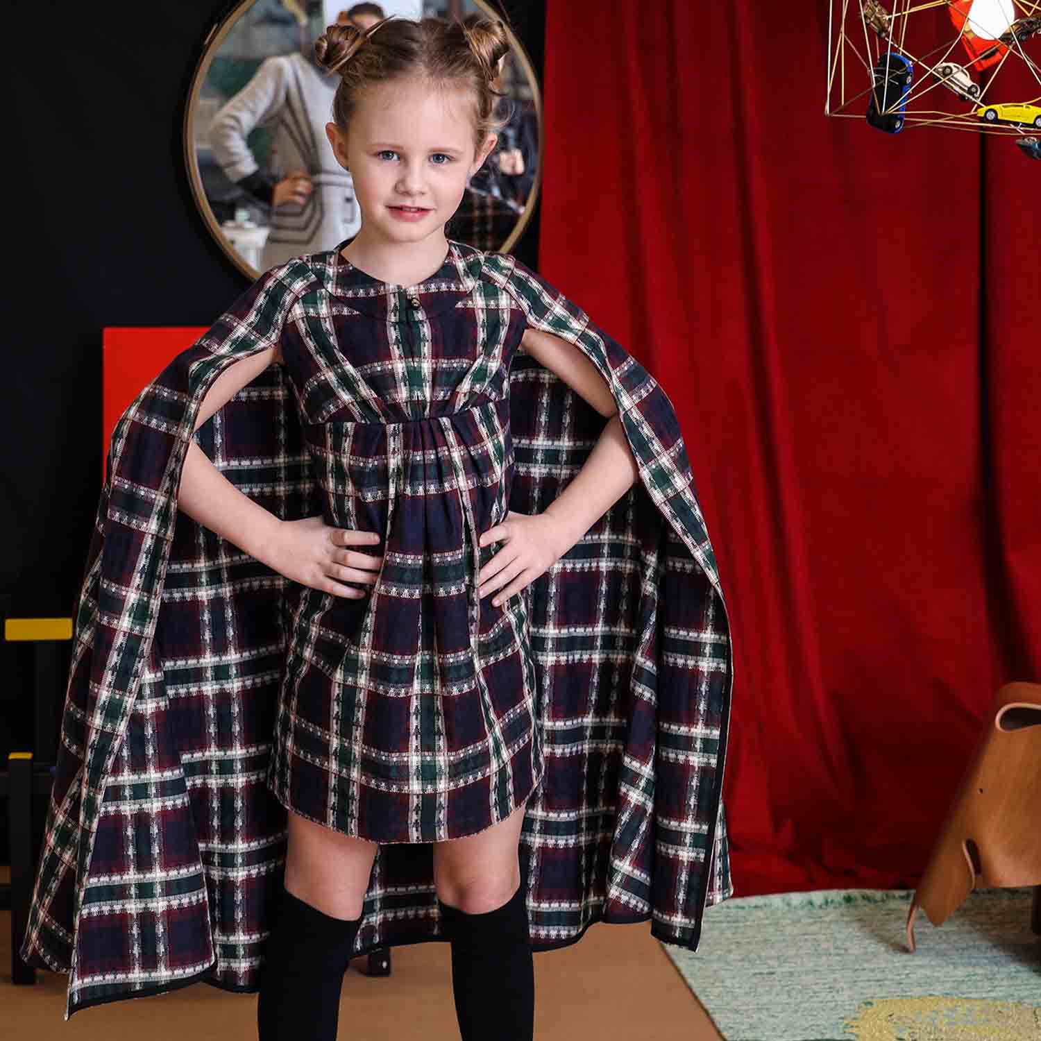 Tartan Cape Dress for Kids – view 2 – Infantium Victoria