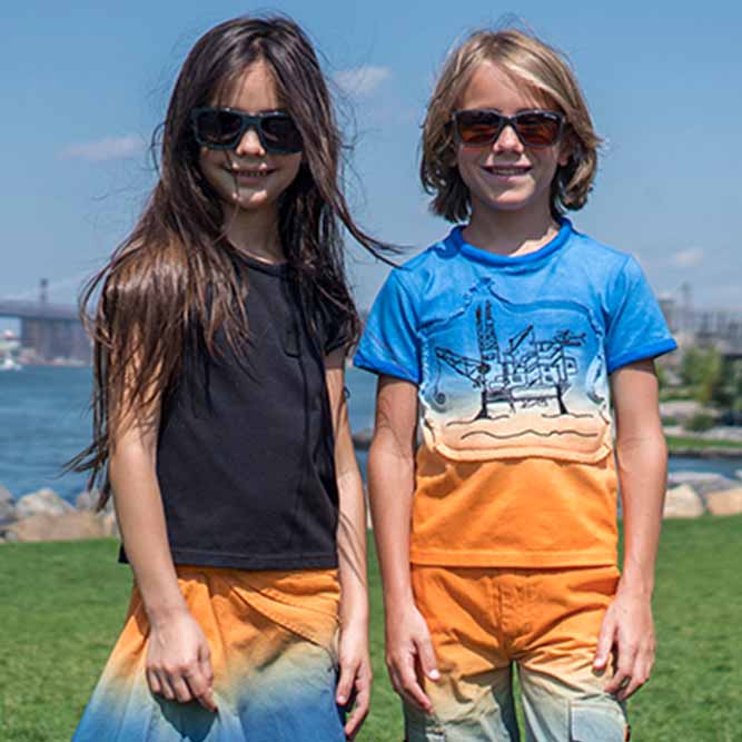 Dip Dye Kids T-Shirt with Appliqué – view 2 – Infantium Victoria
